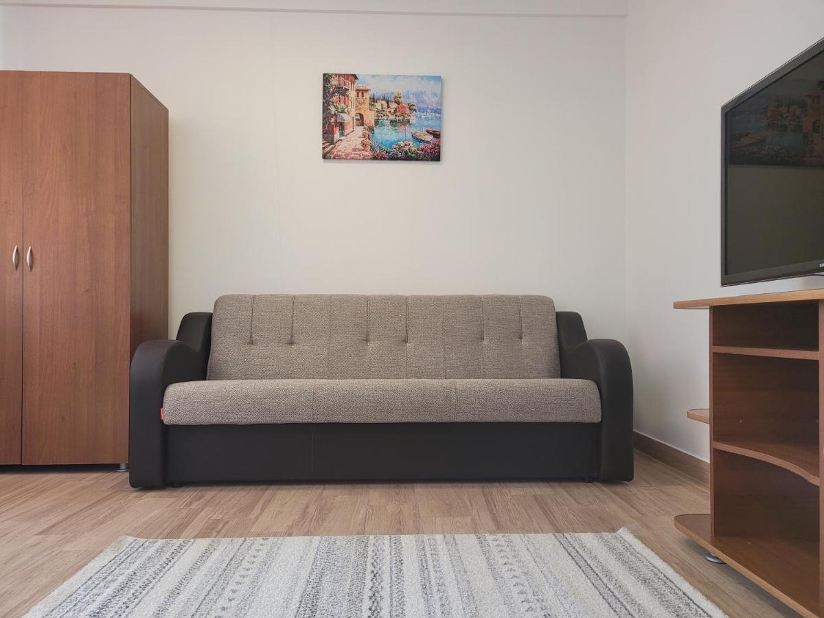 Apartamente Livada Râmnicu Vâlcea Екстериор снимка