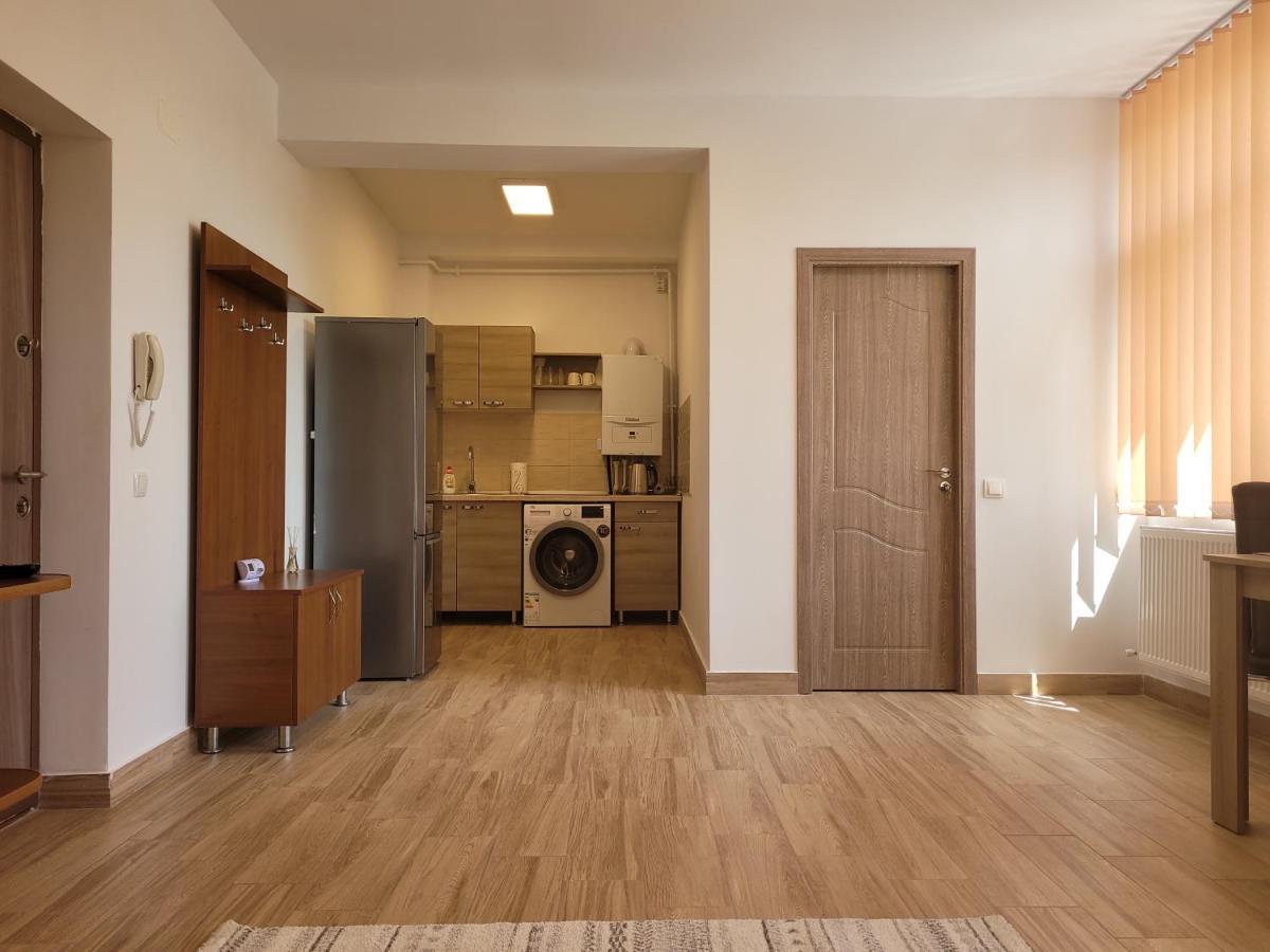 Apartamente Livada Râmnicu Vâlcea Екстериор снимка