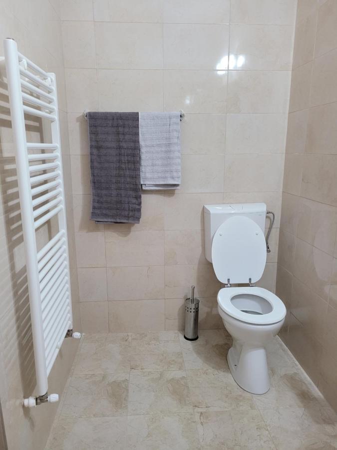 Apartamente Livada Râmnicu Vâlcea Екстериор снимка