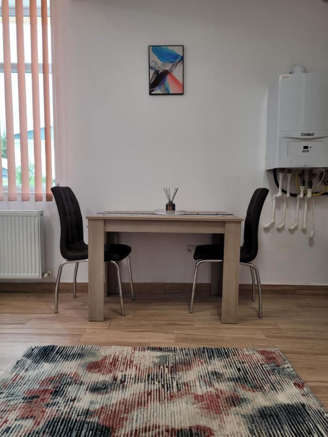 Apartamente Livada Râmnicu Vâlcea Екстериор снимка