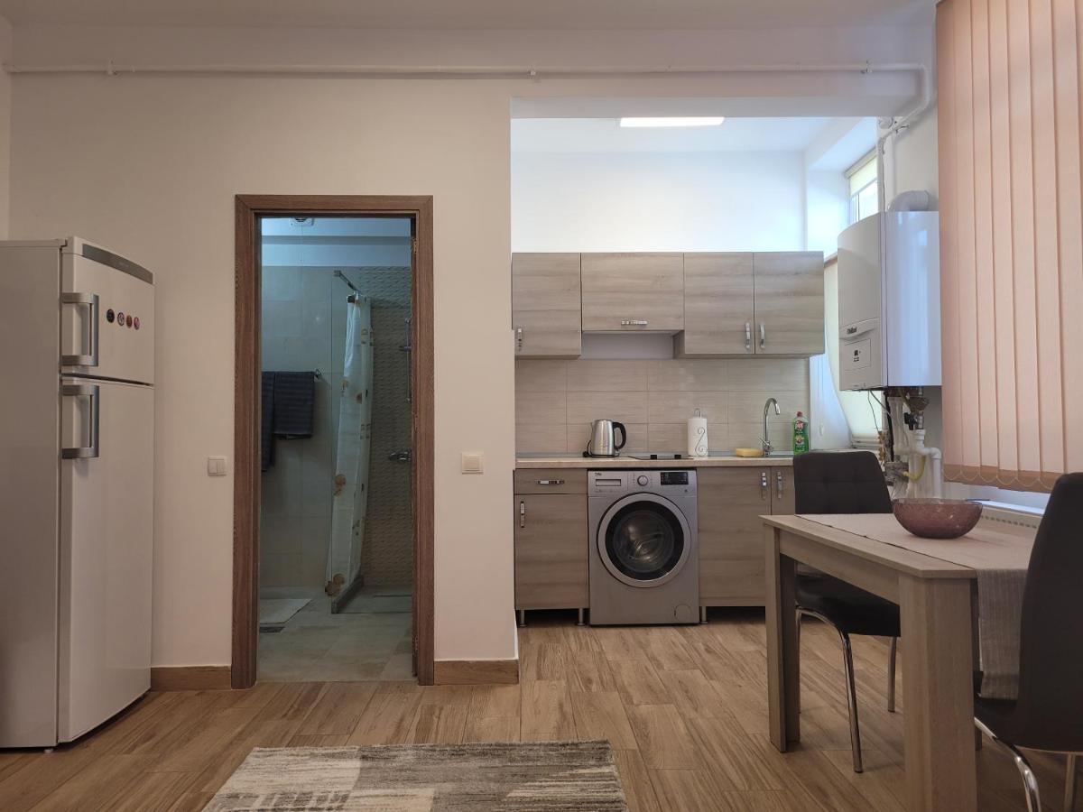 Apartamente Livada Râmnicu Vâlcea Екстериор снимка