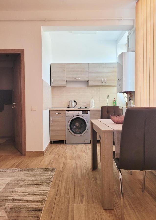 Apartamente Livada Râmnicu Vâlcea Екстериор снимка