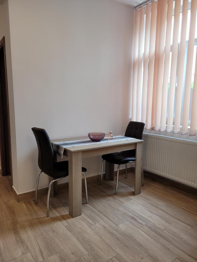 Apartamente Livada Râmnicu Vâlcea Екстериор снимка